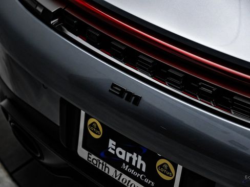 Used 2025 Porsche 911 Carrera image 35