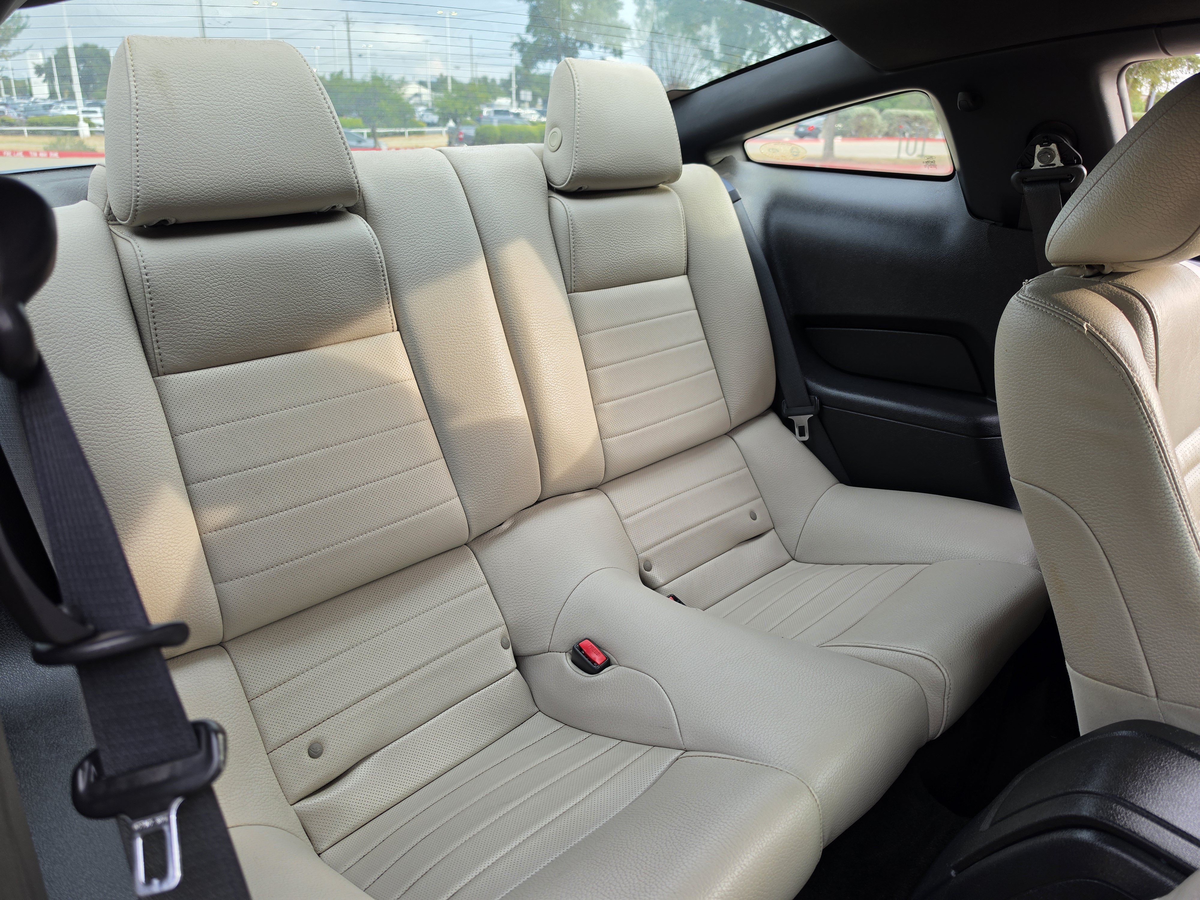 Used 2012 Ford Mustang Premium w/ V6 Performance Pkg RWD image 15