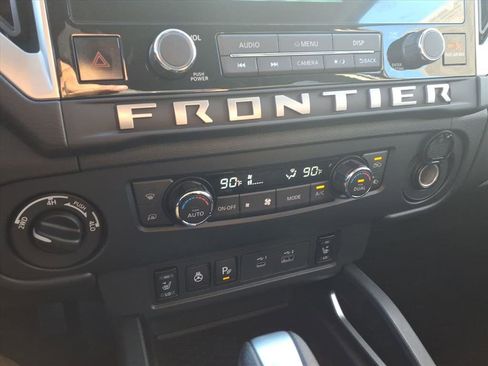 New 2026 Nissan Frontier SV image 12