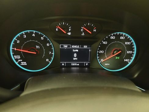 Used 2018 Chevrolet Equinox LT image 24