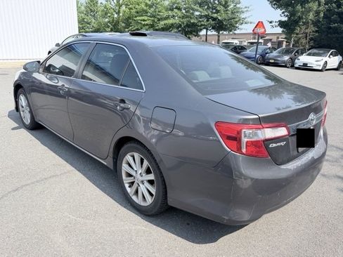 Used 2013 Toyota Camry XLE FWD image 8