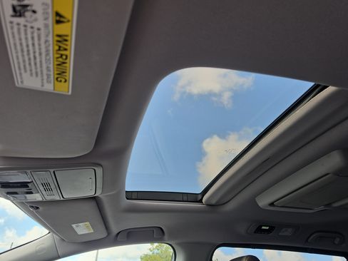 Used 2018 Honda Odyssey EX-L image 33