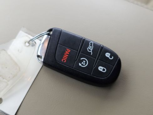 Used 2015 Dodge Durango Limited w/ Premium Group image 33