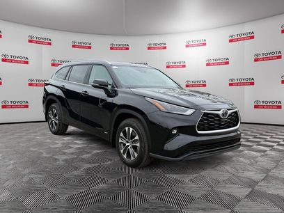 New 2026 Toyota Highlander XLE