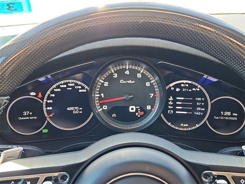 Certified 2020 Porsche Cayenne Turbo image 34