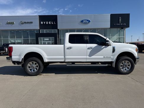 Used 2017 Ford F350 Lariat w/ Lariat Ultimate Package image 2