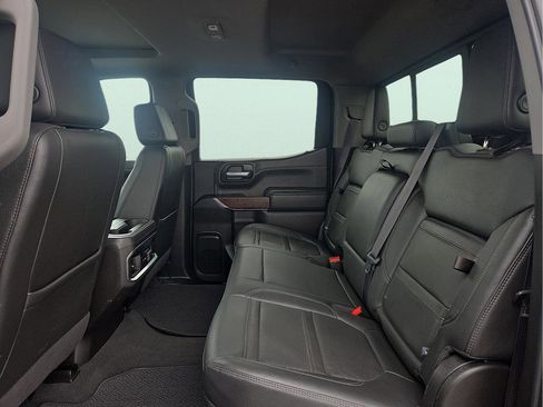 Used 2022 GMC Sierra 1500 Denali w/ Denali Premium Package AWD/4WD image 8