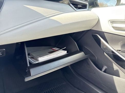 Used 2024 Toyota Corolla XSE image 36