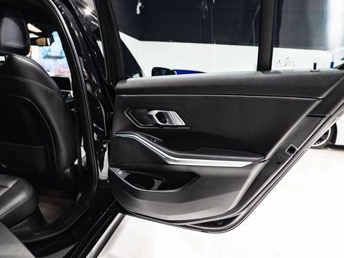 Used 2022 BMW 330e w/ Convenience Package image 44