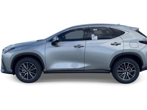 Used 2024 Lexus NX 350h AWD image 5