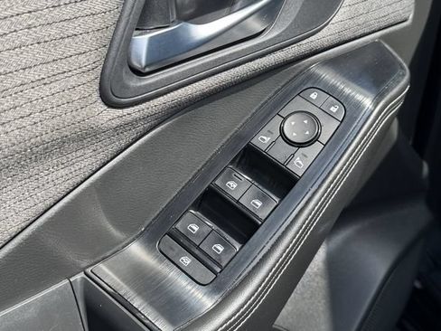 Certified 2023 Nissan Rogue SV FWD image 23