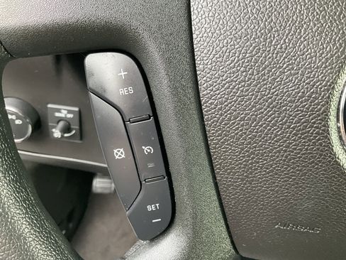 Used 2019 Chevrolet Express 2500 LT w/ LT Preferred Equipment Group image 26