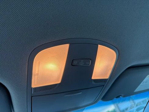 Used 2017 Hyundai Ioniq SEL FWD image 17
