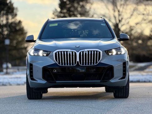 New 2026 BMW X5 xDrive40i w/ M Sport Package image 9