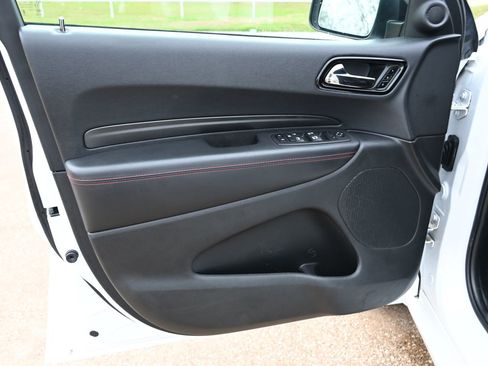 Used 2024 Dodge Durango GT image 8