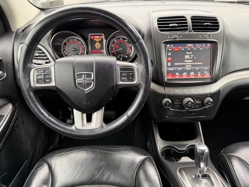 Used 2015 Dodge Journey Crossroad w/ Flexible Seating Group image 6