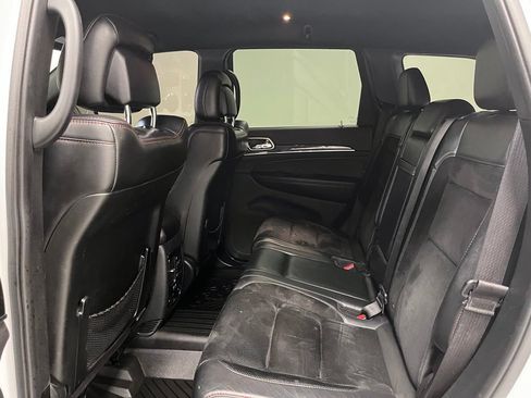 Used 2017 Jeep Grand Cherokee Trailhawk AWD/4WD image 45