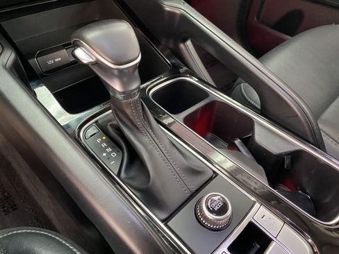 Used 2020 Kia Telluride S w/ S 8 Passenger Seating Package FWD image 26