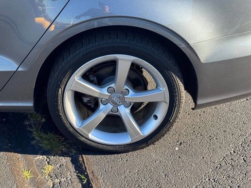 Used 2016 Audi A3 2.0T Premium image 31