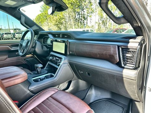 Certified 2025 GMC Sierra 1500 Denali Ultimate image 29