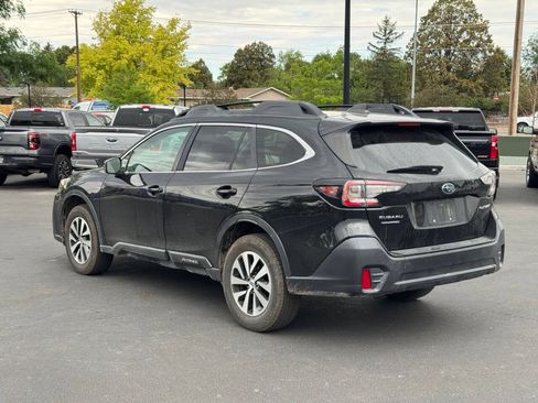 Used 2021 Subaru Outback Premium AWD/4WD image 5