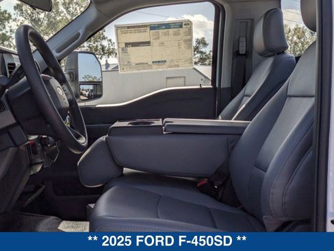 New 2025 Ford F450 XL w/ XL Chrome Package image 17