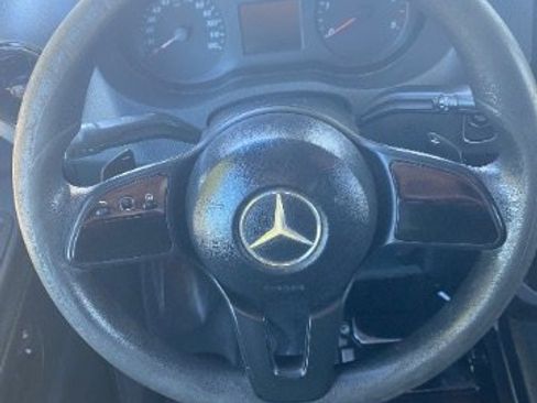 Used 2019 Mercedes-Benz Sprinter 170 image 21