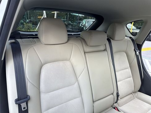 Used 2018 MAZDA CX-5 Touring w/ Preferred Equipment Package image 45