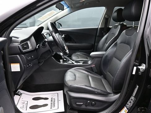 Used 2017 Kia Niro FWD image 9