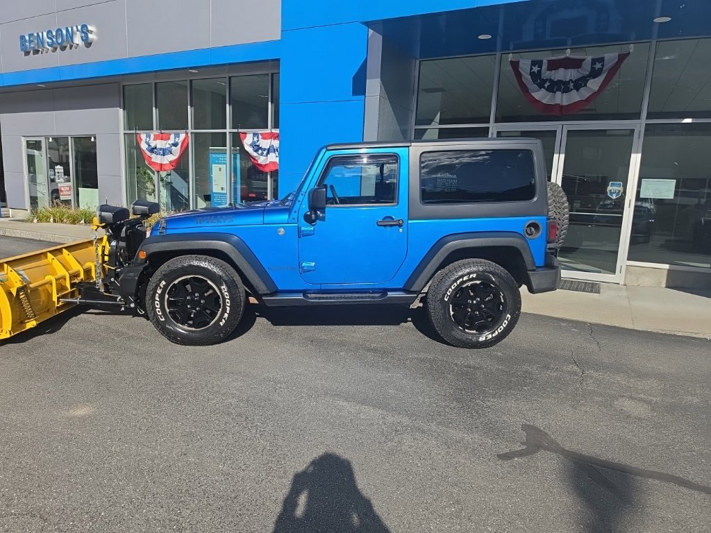 Used 2014 Jeep Wrangler Sport AWD/4WD image 3