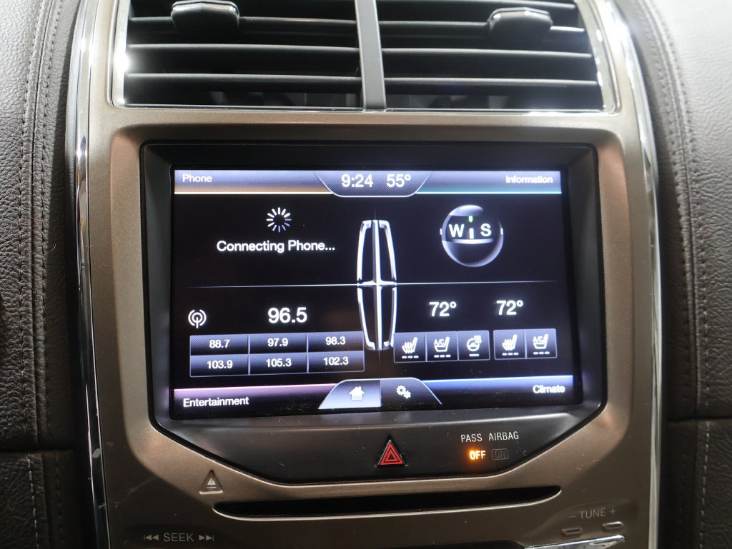 Used 2015 Lincoln MKX AWD w/ Equipment Group 101A image 26
