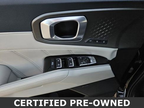 Used 2023 Kia Sorento SX Prestige AWD/4WD image 20