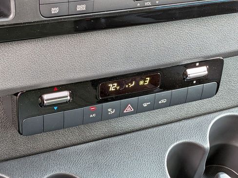 New 2026 Mercedes-Benz Sprinter 3500 image 27