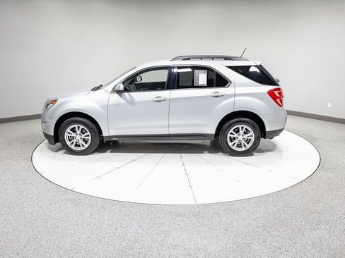 Used 2016 Chevrolet Equinox LT image 28