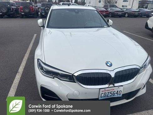 Used 2021 BMW 330i xDrive Sedan w/ M Sport Package image 6