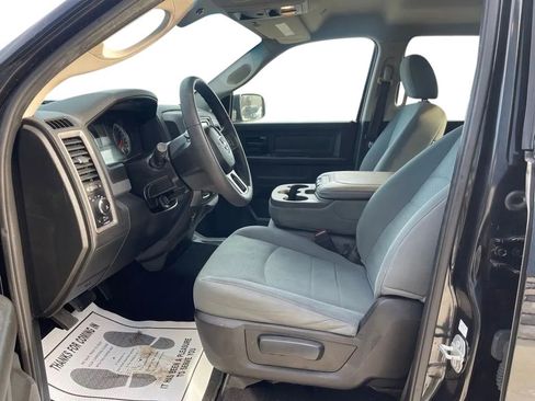 Used 2019 RAM 1500 Express w/ Express Value Package image 12