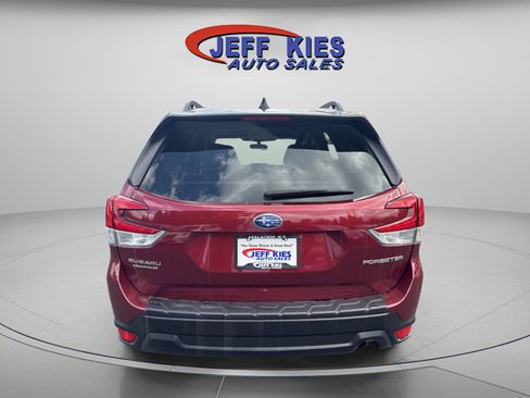 Used 2024 Subaru Forester Premium AWD/4WD image 6