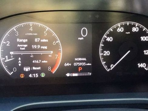 Used 2023 Honda HR-V Sport image 31