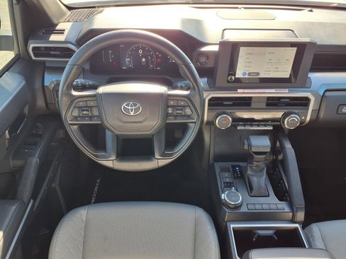 Used 2025 Toyota Tacoma SR5 image 13