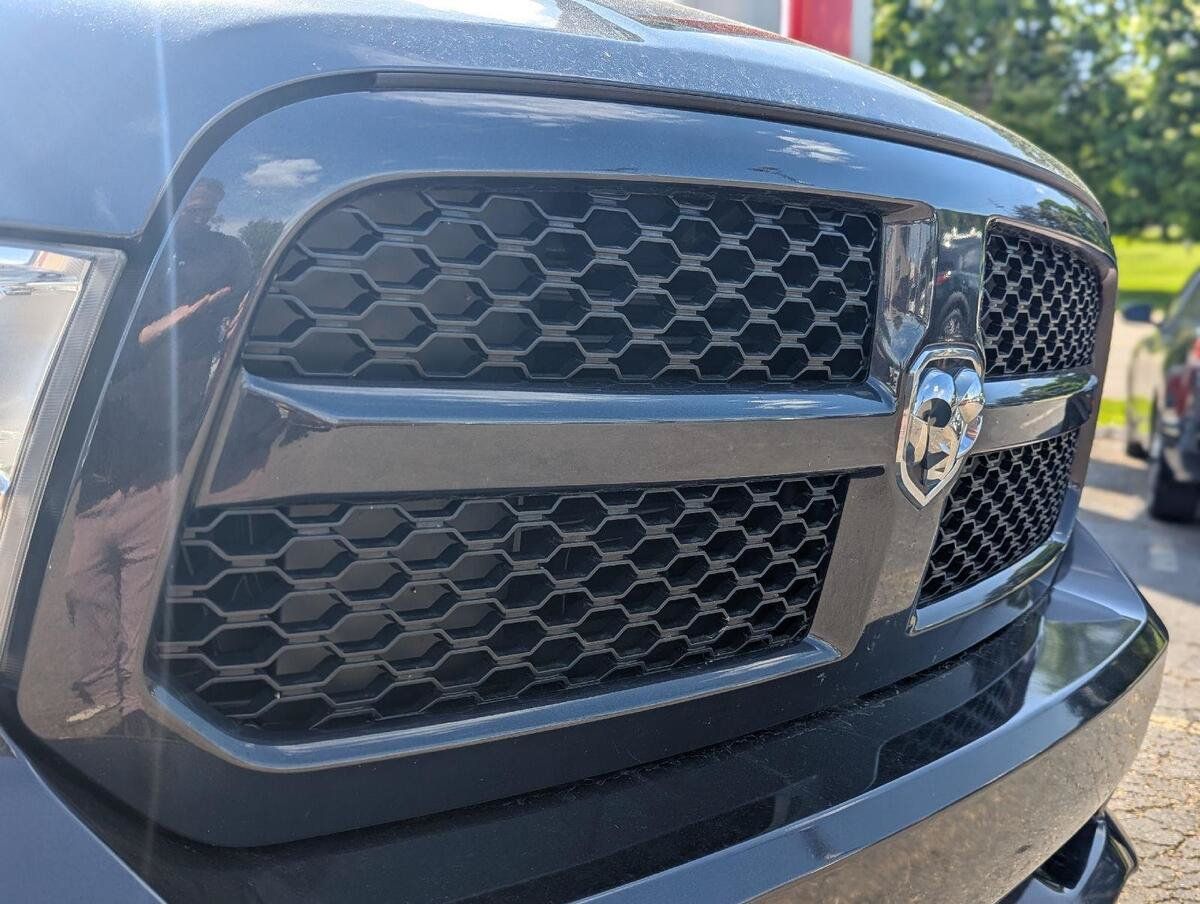 Used 2017 RAM 1500 Express AWD/4WD image 18