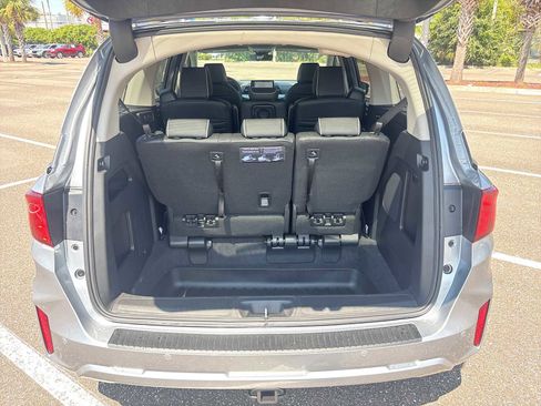 New 2026 Honda Odyssey Touring image 20