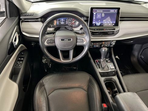 Used 2022 Jeep Compass Limited w/ Sun and Sound Group AWD/4WD image 21