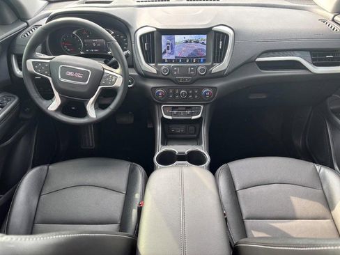 Certified 2024 GMC Terrain SLT w/ Tech Package image 11