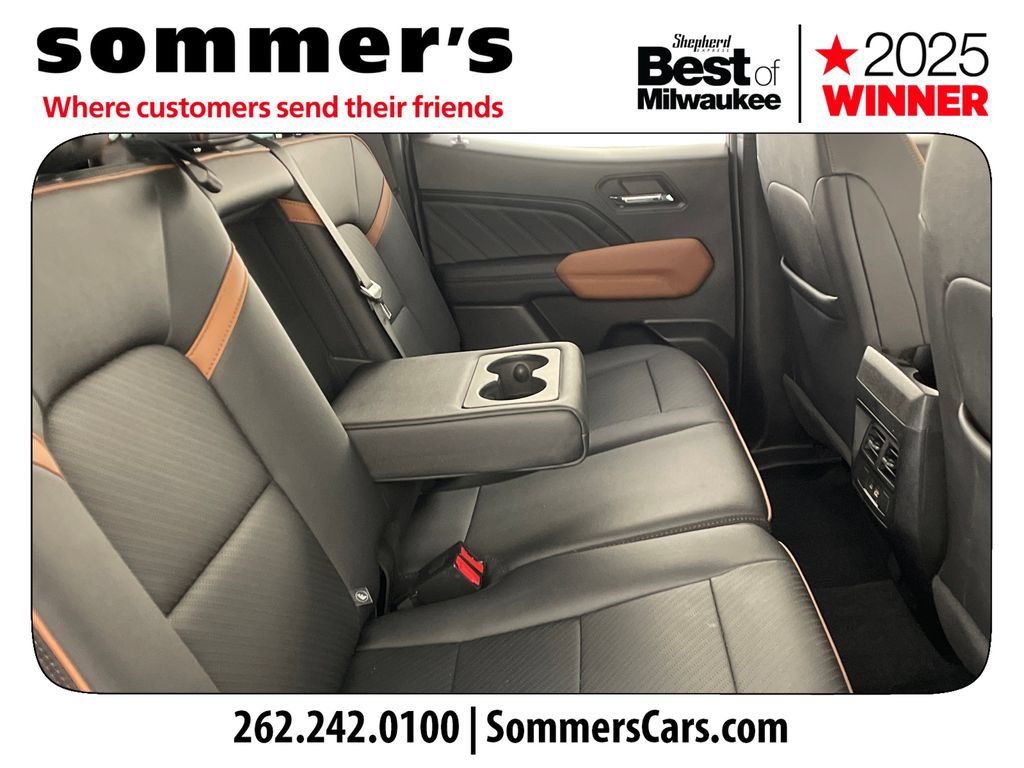 Used 2024 GMC Canyon AT4 w/ AT4 Premium Package AWD/4WD image 26