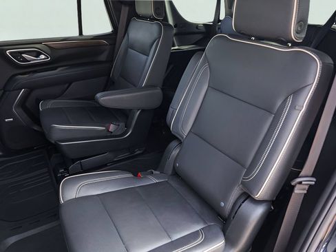Used 2023 Chevrolet Tahoe Premier RWD image 28
