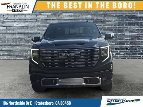 Used 2023 GMC Sierra 1500 Denali Ultimate AWD/4WD image 9
