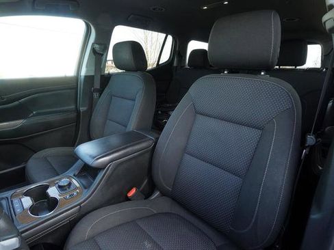 Used 2023 GMC Acadia SLE w/ Driver Convenience Package image 22