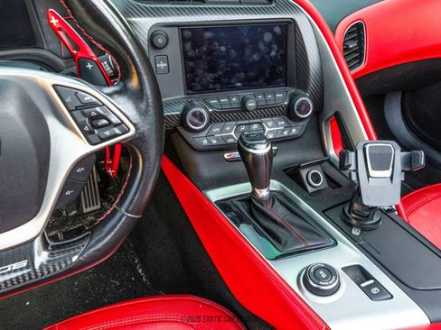 Used 2016 Chevrolet Corvette Z06 w/ 3LZ Preferred Equipment Group image 77