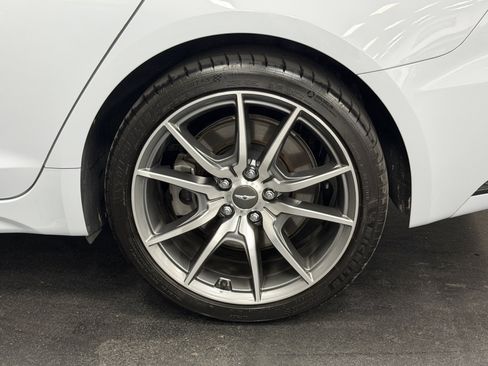 Used 2022 Genesis G70 3.3T image 16