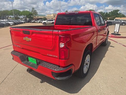 Used 2022 Chevrolet Silverado 1500 Custom w/ Safety Confidence Package image 5